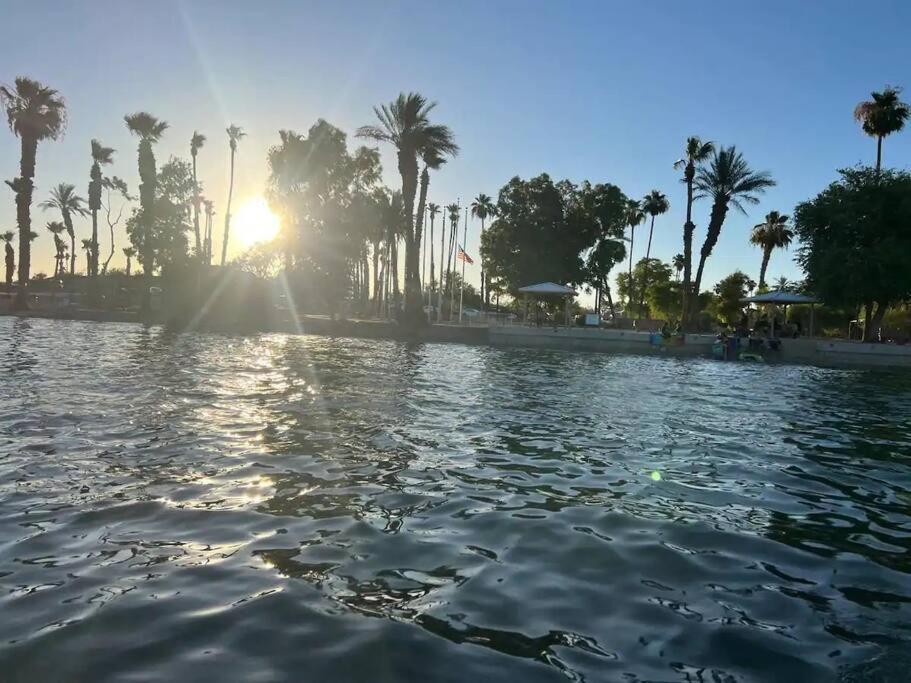 Pool King Lake Suite-Walk To Dt & Lake! Lake Havasu City Luaran gambar